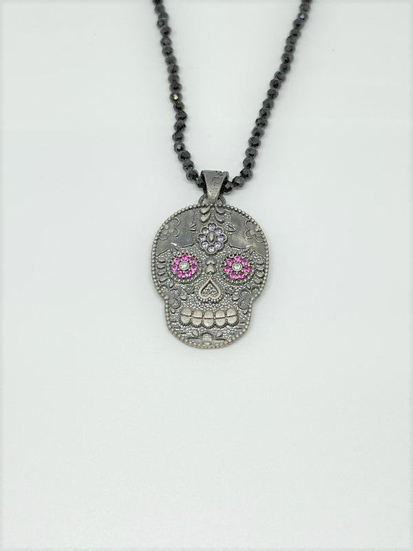 Colgante de calavera mediano