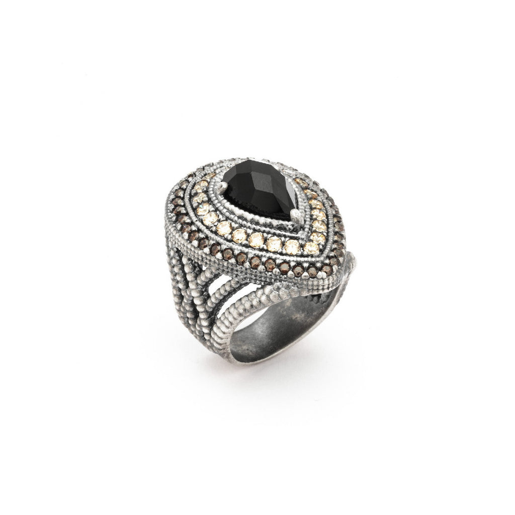 Anillo lágrima de plata con ónix