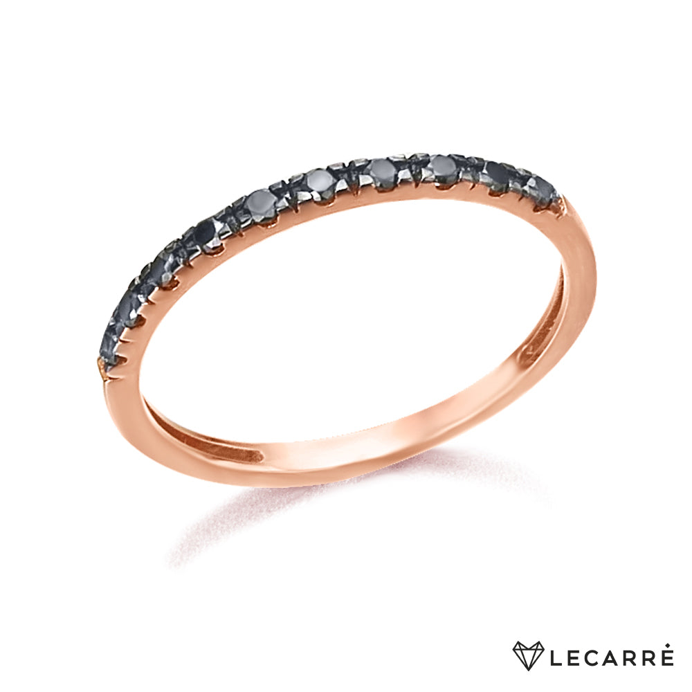 Anillo oro rosa media alianza brillantes negros